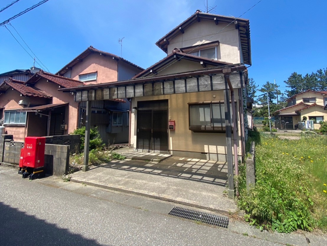 小舞子駅まで徒歩5分!お求めやすい土地【白山市湊町】