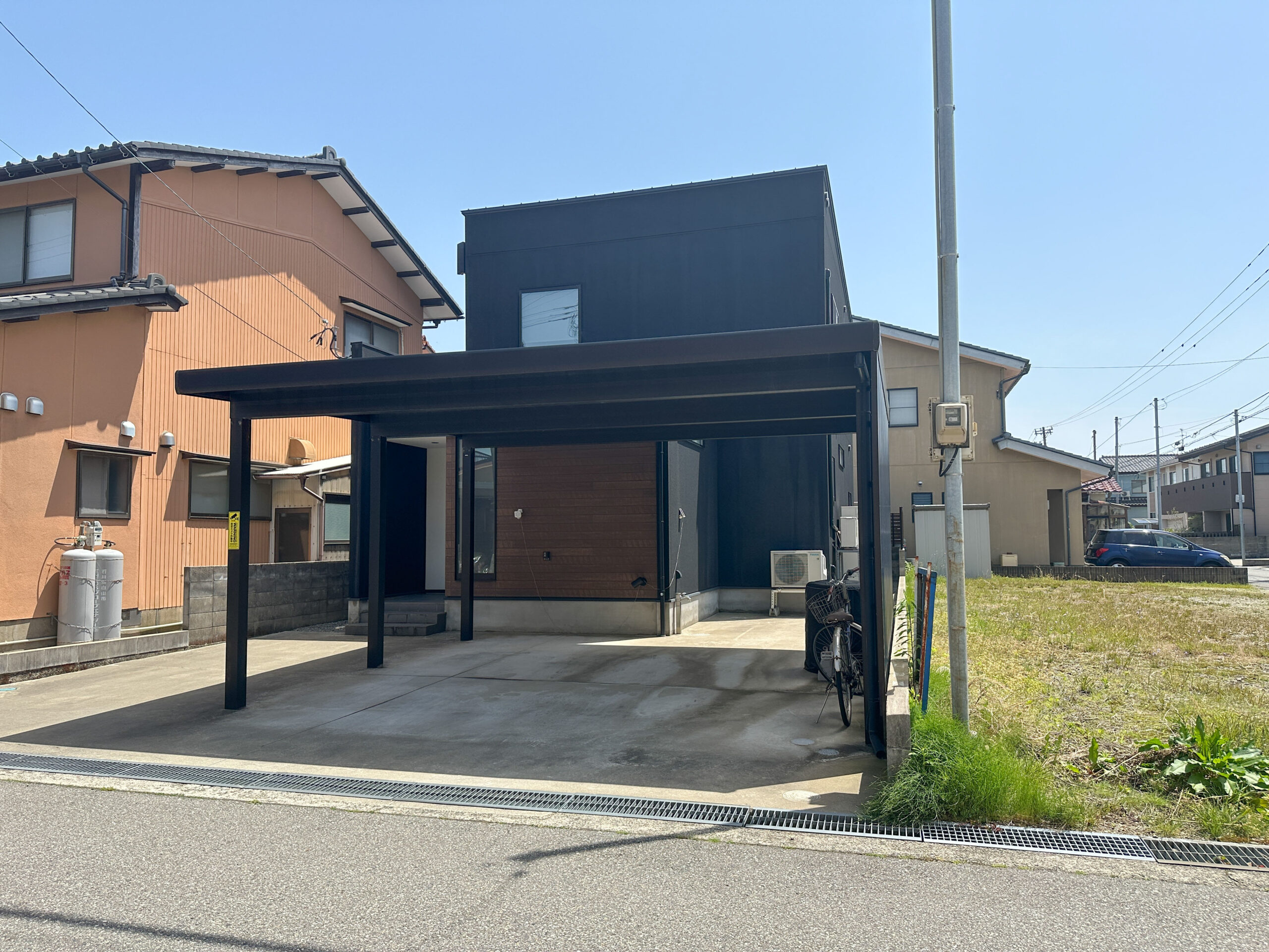 築6年の3LDK注文住宅♪お庭スペースもあり【御経塚3丁目】