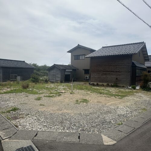 湊小学校まで徒歩約8分【白山市湊】