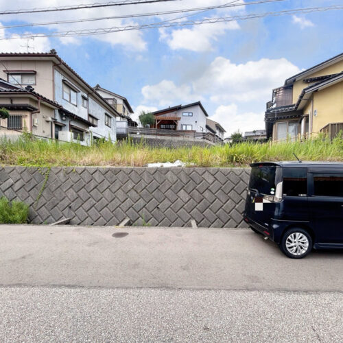 約80坪の大きな敷地♪眺望良好な気持ちのいいところ☆【大根布6丁目】