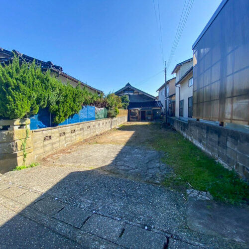 生活利便の良い立地♪小中学校、保育園も徒歩10分圏内☆【大根布1丁目】