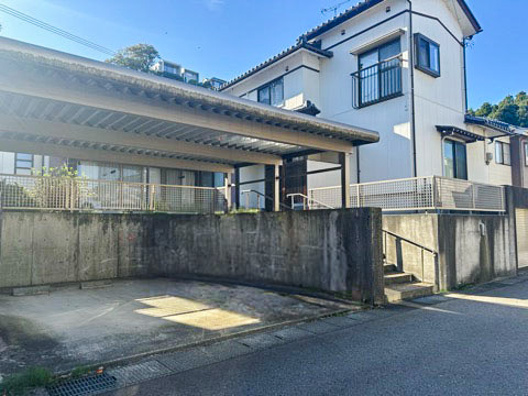 リフォーム歴あり☆ガレージ付。６LDKの大きなお家。【旭町1丁目】