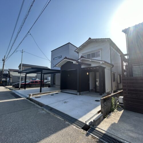 リフォーム済み！暮らしに便利な立地のコンパクトなお家【泉本町１丁目】