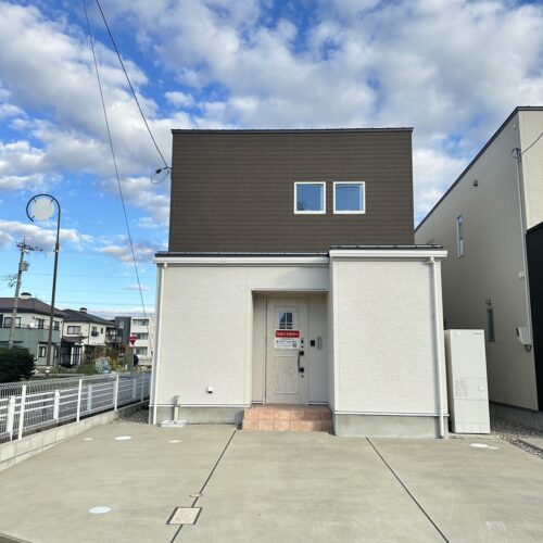 角地で日当たり良好！人気の金沢南部【横川２丁目】（A棟）