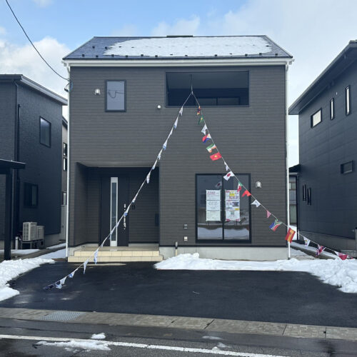 【白山市松本町】１階パントリー・ユーティリティあり｜