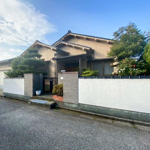 【金沢市金石本町】築51年｜金石町小学校（徒歩22分） 人気の平屋☆リフォーム履歴あり
